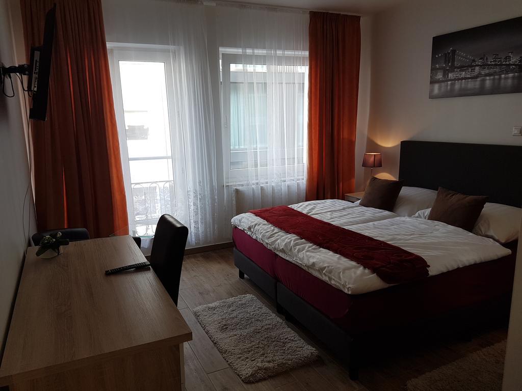 Hotel Eigelstein Cologne Luaran gambar